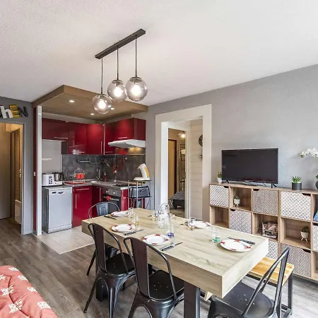 Mitoyen Avec Terrasse Et Parking à - Fr-1-401-269 Chalé